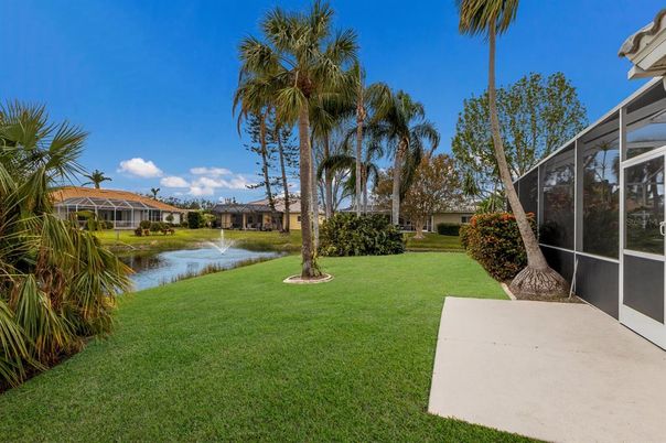 Backyard, Exterior, Lake