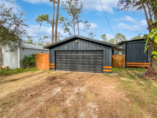 Backyard, Detached Garage, Exterior