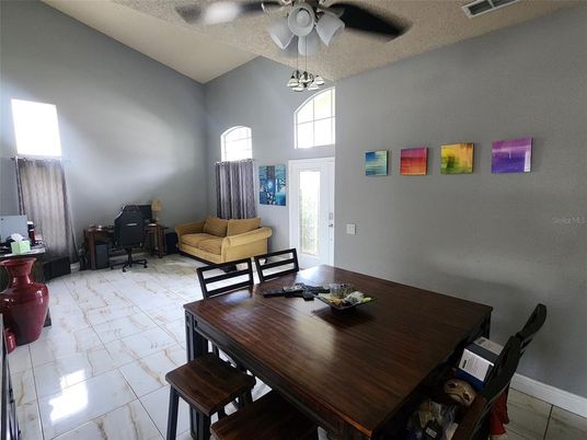 Dining room, Interior
