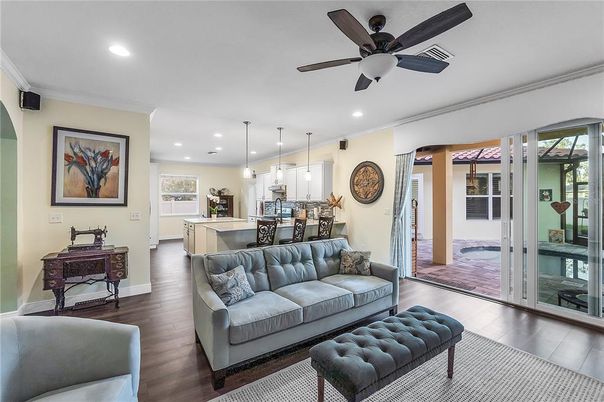 Interior, Kitchen, Living room, Pendant Lights, Recessed Lighting, Wood Texture Flooring