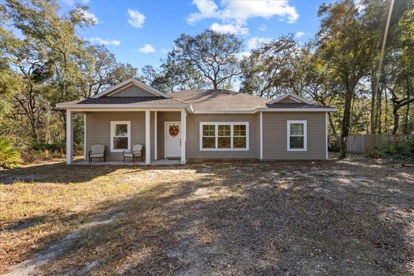 Backyard, Exterior, Facade, Ranch