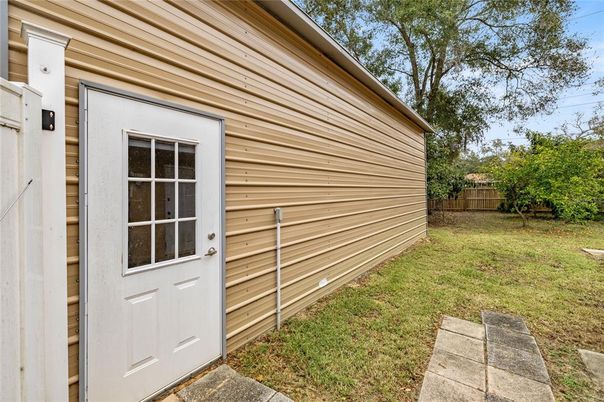 Backyard, Exterior