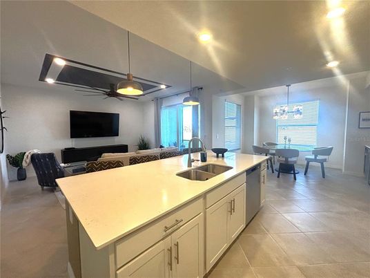 Dining room, Interior, Kitchen, Pendant Lights, Recessed Lighting