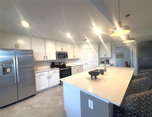 Interior, Kitchen, Pendant Lights, Recessed Lighting, Stainless Steel Appliances