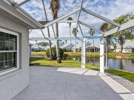 Glass Ceilings, Interior, Sun Room, Water