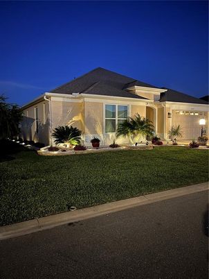 Exterior, Facade, Ranch
