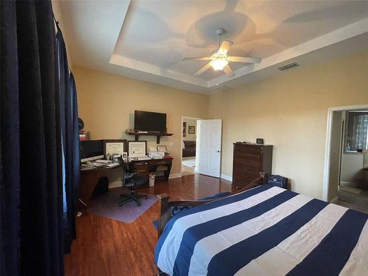 Bedroom, Home Office, Interior, Wood Texture Flooring