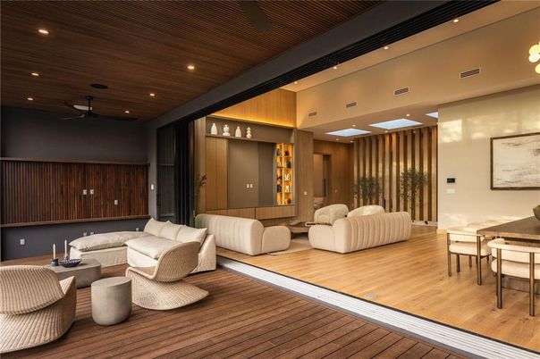 Interior, Living room, Recessed Lighting, Wood Texture Flooring