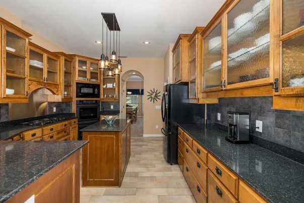 Interior, Kitchen, Pendant Lights, Recessed Lighting