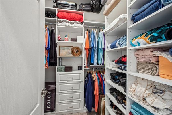 Interior, Walk-in Closets