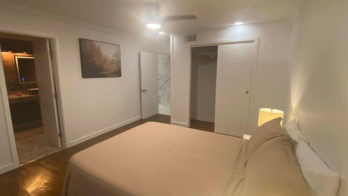 Bedroom, Interior, Recessed Lighting, Wood Texture Flooring