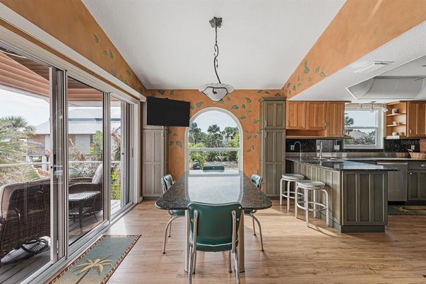 Interior, Kitchen, Pendant Lights, Wood Texture Flooring