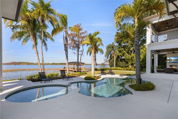 Exterior, Pool, Water