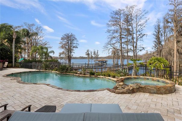 Exterior, Pool, Water