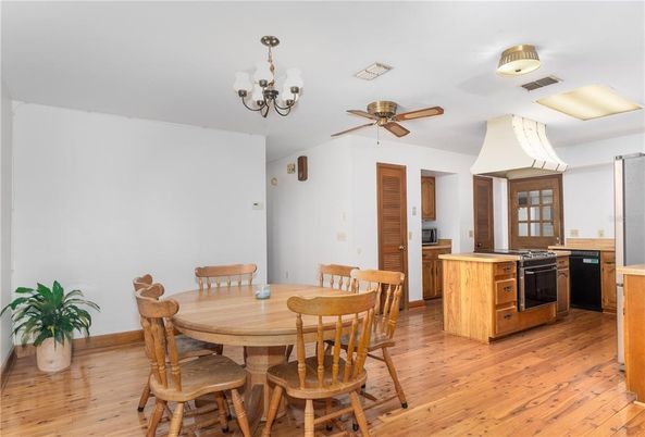 Chandelier, Dining room, Interior, Kitchen, Wood Texture Flooring