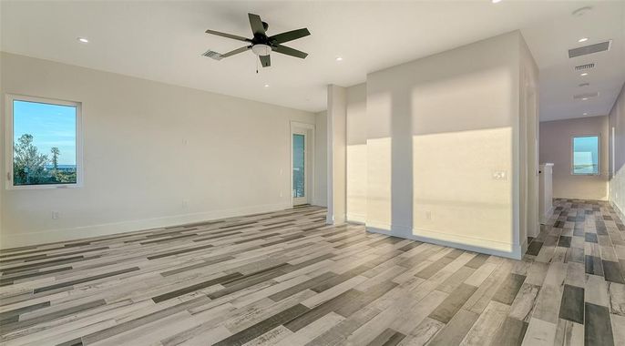 Empty room, Interior, Recessed Lighting, Wood Texture Flooring