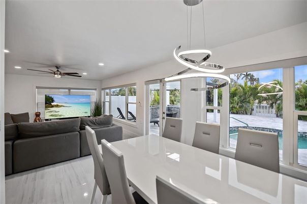 Dining room, Interior, Kitchen, Living room, Marble, Pendant Lights, Recessed Lighting