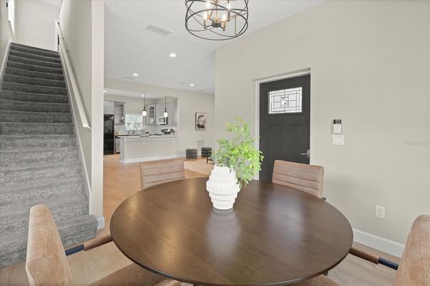 Chandelier, Dining room, Interior, Kitchen, Pendant Lights, Recessed Lighting