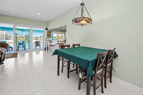 Dining room, Interior, Marble, Pendant Lights, Recessed Lighting
