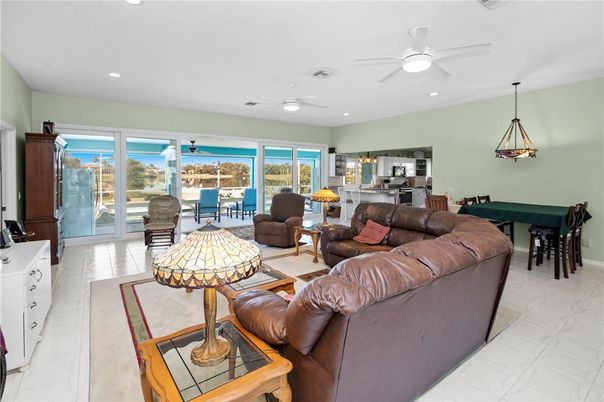 Dining room, Interior, Living room, Pendant Lights, Recessed Lighting, Water