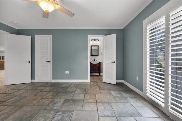 Bathroom, Empty room, Interior