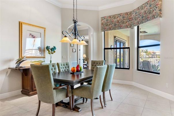 Dining room, Interior, Pendant Lights