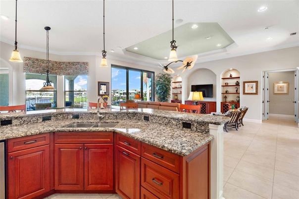 Interior, Living room, Pendant Lights, Recessed Lighting