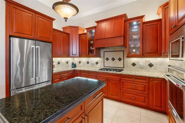 Interior, Kitchen, Stainless Steel Appliances