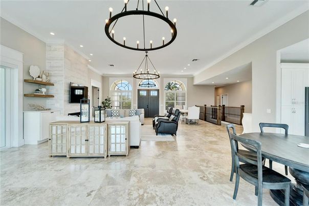 Chandelier, Dining room, Interior, Living room, Pendant Lights, Recessed Lighting