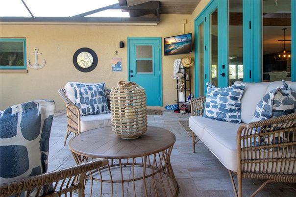Exterior, Interior, Pendant Lights