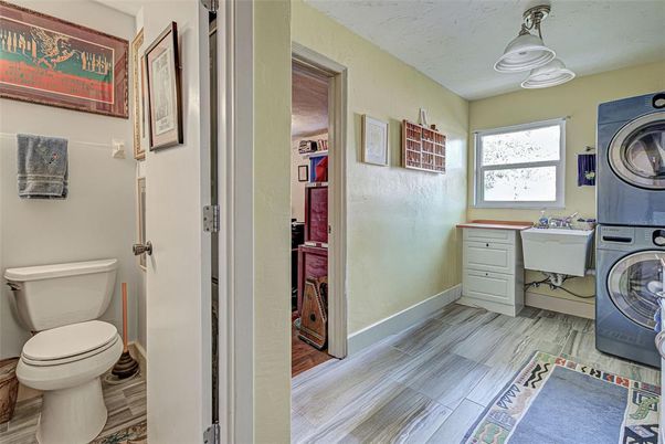 Bathroom, Interior, Washer, Wood Texture Flooring