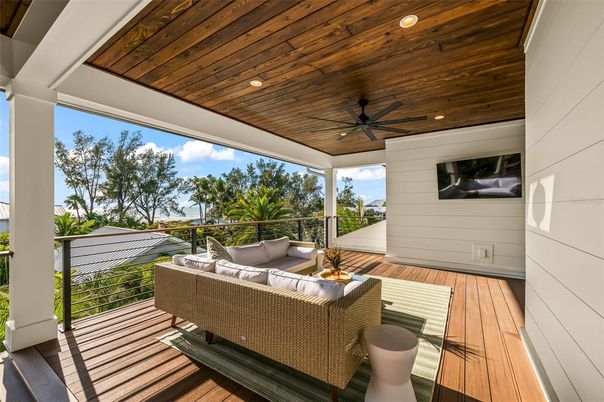 Exterior, Wood Texture Flooring