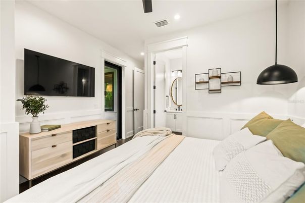 Bedroom, Interior, Recessed Lighting