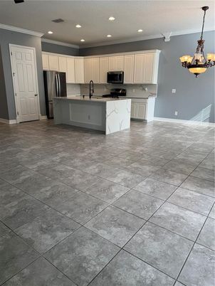 Chandelier, Interior, Kitchen, Recessed Lighting, Stainless Steel Appliances