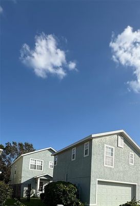 Attached, Exterior, Facade, Rowhouse