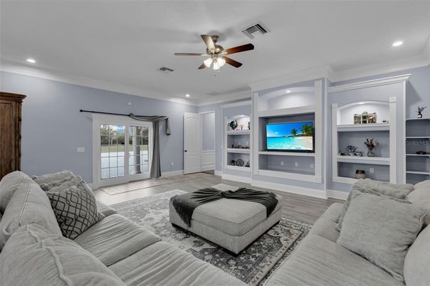 Interior, Living room, Recessed Lighting, Wood Texture Flooring