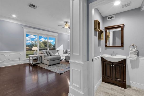 Interior, Living room, Recessed Lighting, Wood Texture Flooring
