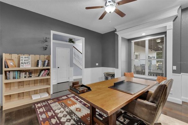 Home Office, Interior, Recessed Lighting, Wood Texture Flooring