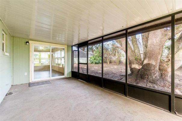 Empty room, Interior, Sun Room