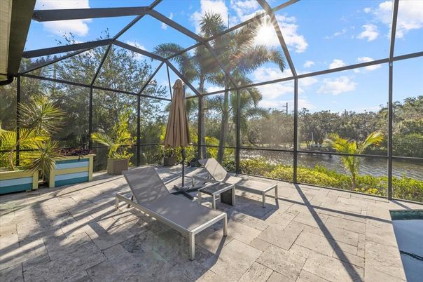 Glass Ceilings, Interior, Sun Room, Water