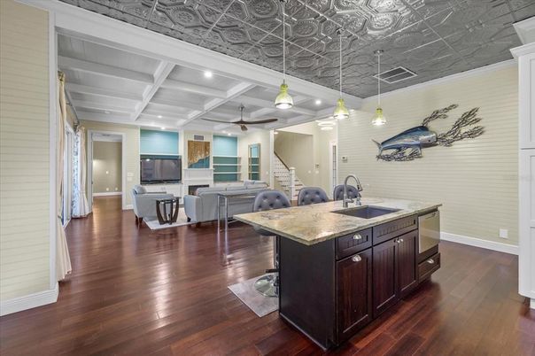 Dining room, Interior, Kitchen, Living room, Pendant Lights, Recessed Lighting, Wood Texture Flooring