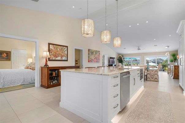 Bedroom, Interior, Kitchen, Pendant Lights, Recessed Lighting
