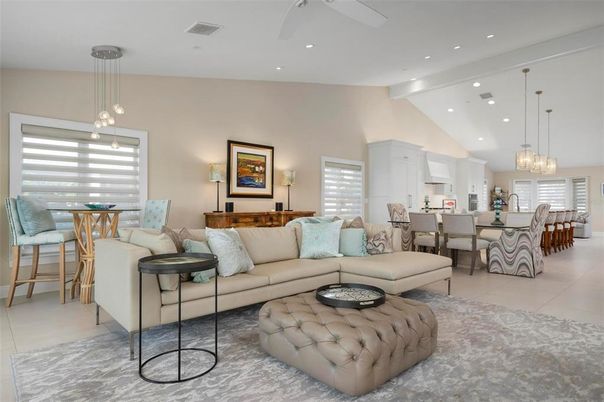 Dining room, Interior, Kitchen, Living room, Pendant Lights, Recessed Lighting