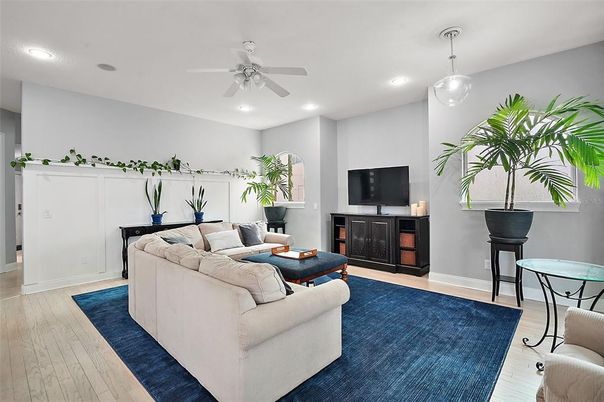 Interior, Living room, Pendant Lights, Recessed Lighting, Wood Texture Flooring