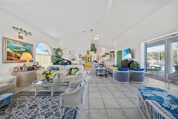 Interior, Kitchen, Living room