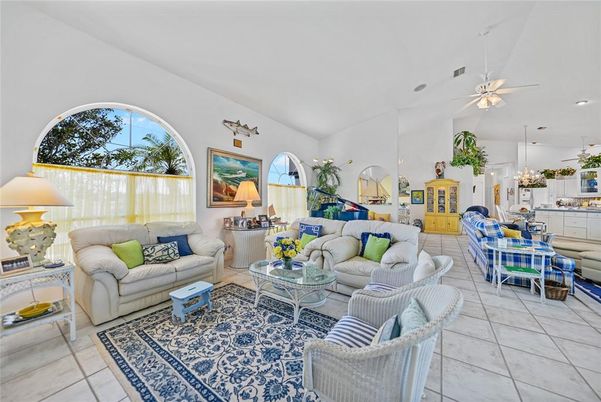 Interior, Kitchen, Living room, Recessed Lighting