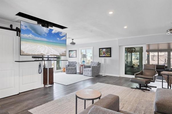 Interior, Living room, Recessed Lighting, Wood Texture Flooring