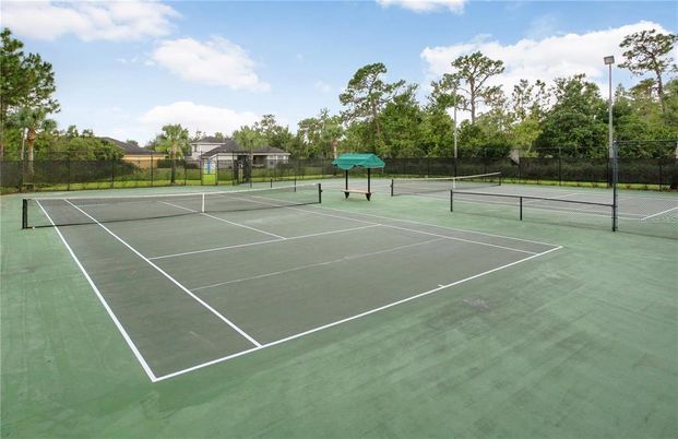 Exterior, Tennis Courts
