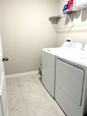 Interior, Washer
