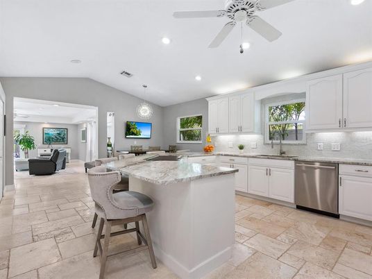 Interior, Kitchen, Living room, Pendant Lights, Recessed Lighting, Stainless Steel Appliances